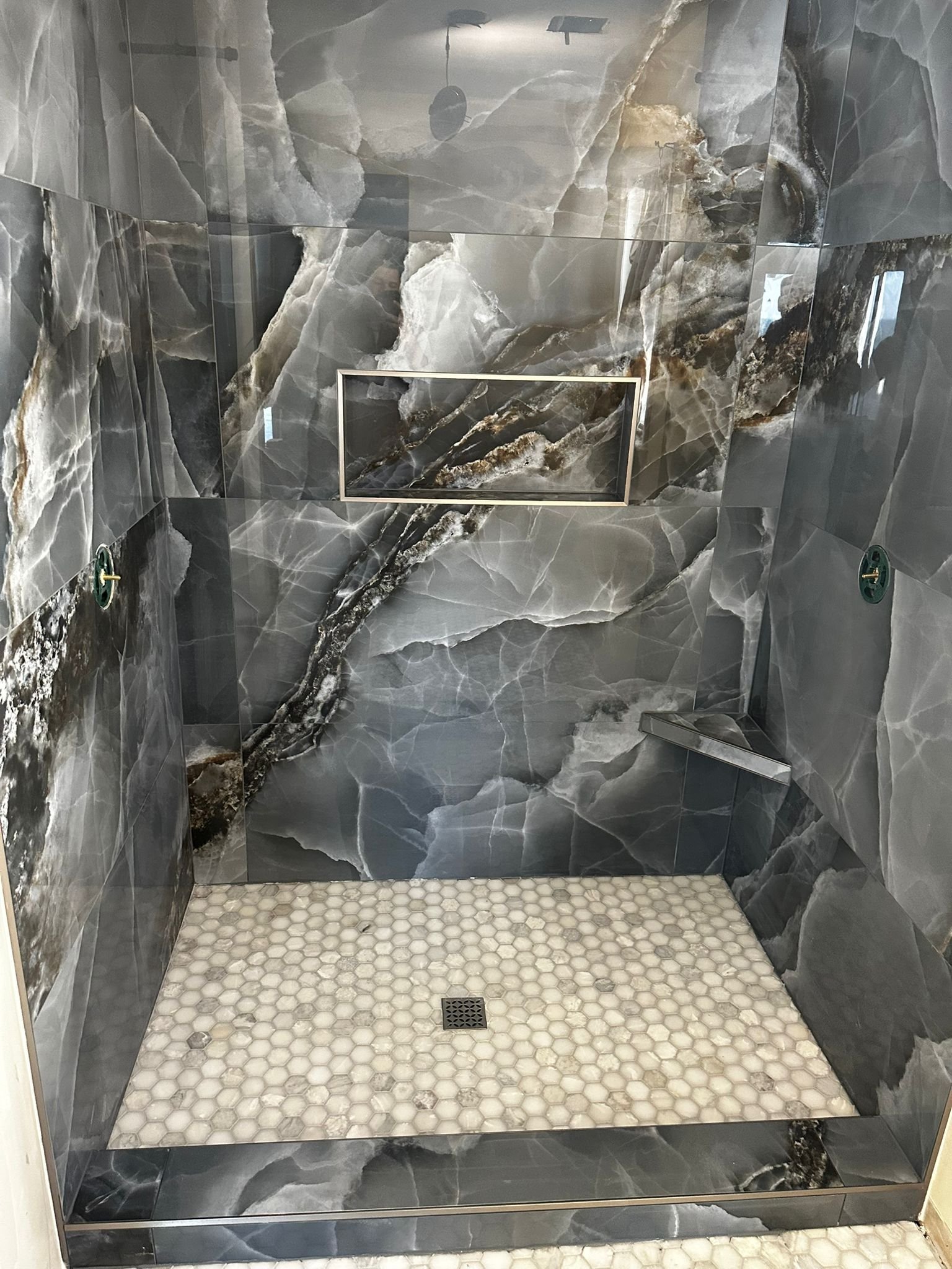 WhatsApp Image 2025-05-26 at 23.10.02 (2)